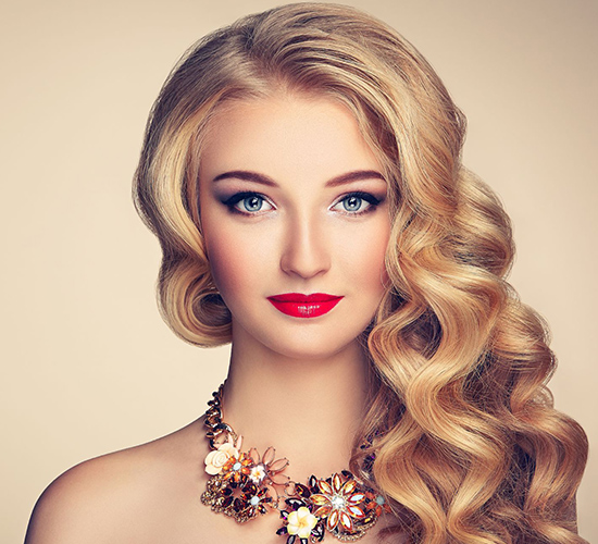 fashion portrait of young beautiful woman with ele pwkwljm.jpg